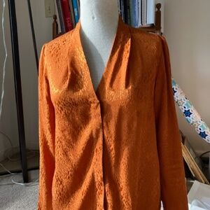 New! Beautiful orange-gold jacquard Babaton power blouse - XS